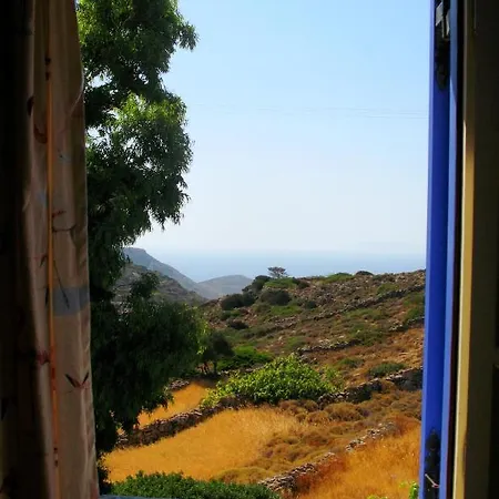 Chora Place Σίκινος