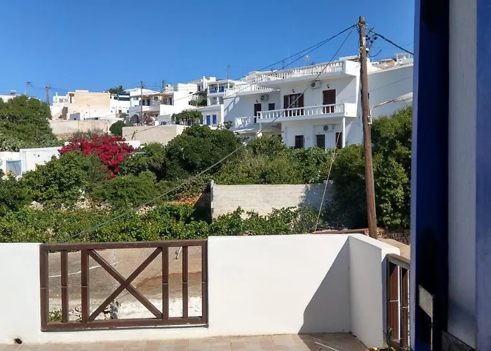 Chora Place Síkinos